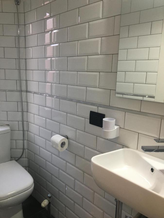 Studio Monte Ceneri Lägenhet Milano Exteriör bild